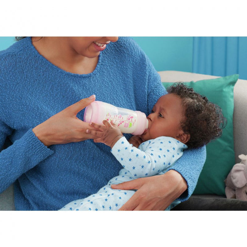 MAM Easy Start Anti-Colic Newborn Feeding Set - Pink – Design May Vary