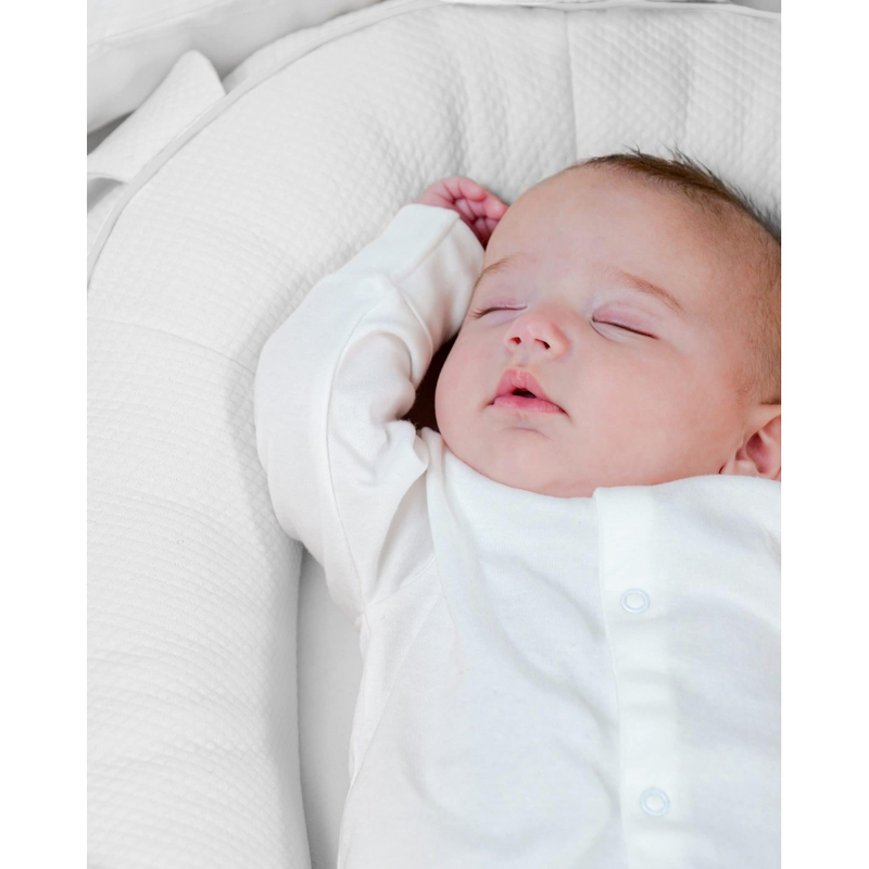 Kally Sleep Baby Sleep Nest - White