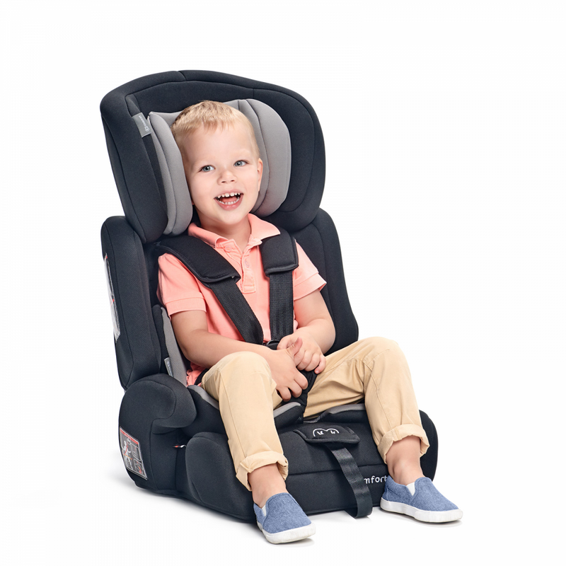Kinderkraft Comfort up Car Seat- Black- Lifestyle