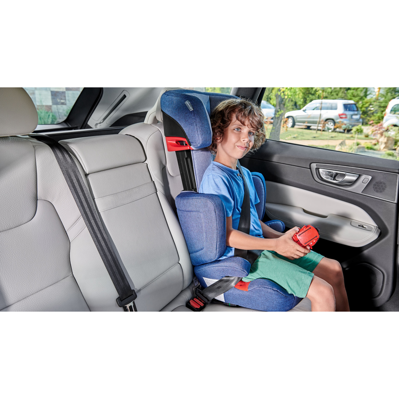 Kinderkraft Junior Fix Car Seat- Navy- Lifestyle