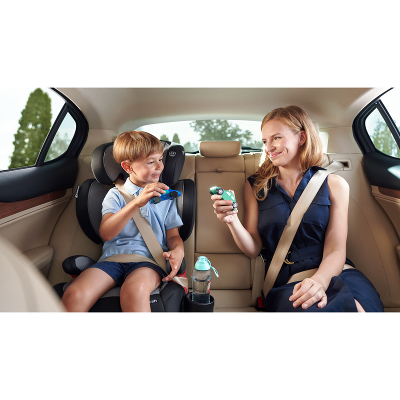 Kinderkraft Unity Car Seat- Black- Lifestyle