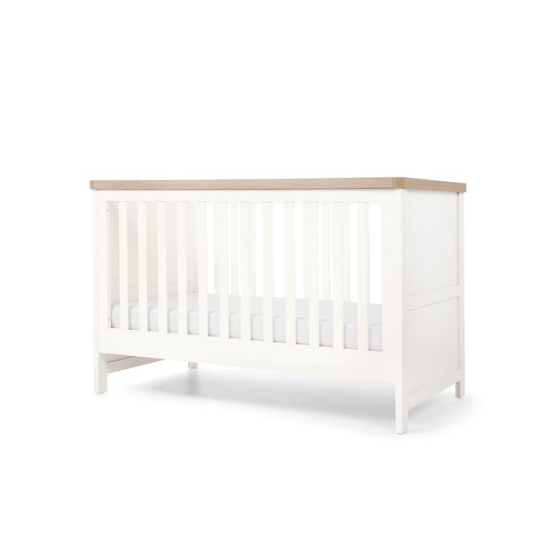 Mamas & Papas Keswick Set (Cot Bed & Dresser) – White Oak