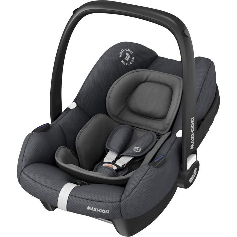 Maxi-Cosi Tinca i-Size Car Seat and FamilyFix2 ISOFIX Base – Essential Graphite