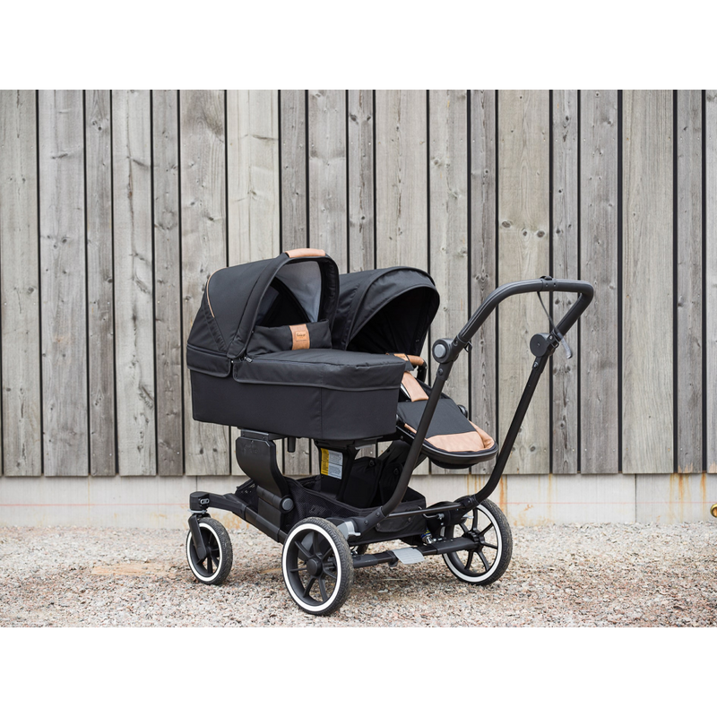 Emmaljunga NXT Twin Select - Outdoor Black with Outdoor Chassis