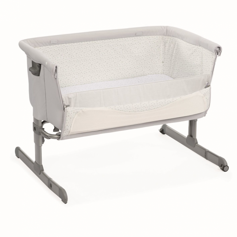 Chicco Next2Me Side-Sleeping Crib – Light Grey