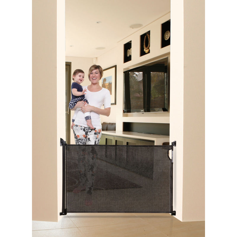 Dreambaby® Retractable Gate Fits Gaps Up To 140cm - Black