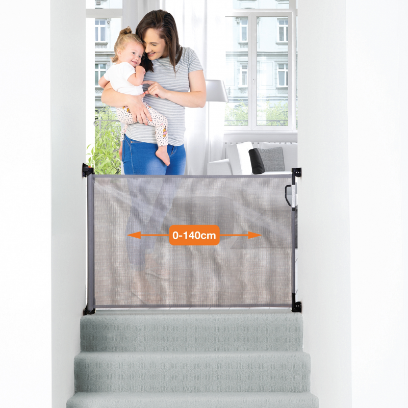 Dreambaby® Retractable Gate Fits Gaps Up To 140cm – Grey