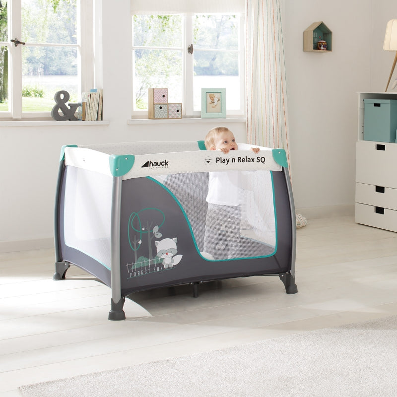 Hauck Play 'n' Relax SQ Playpen and Travel Cot - Forest Fun